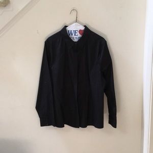 Long-sleeved black blouse